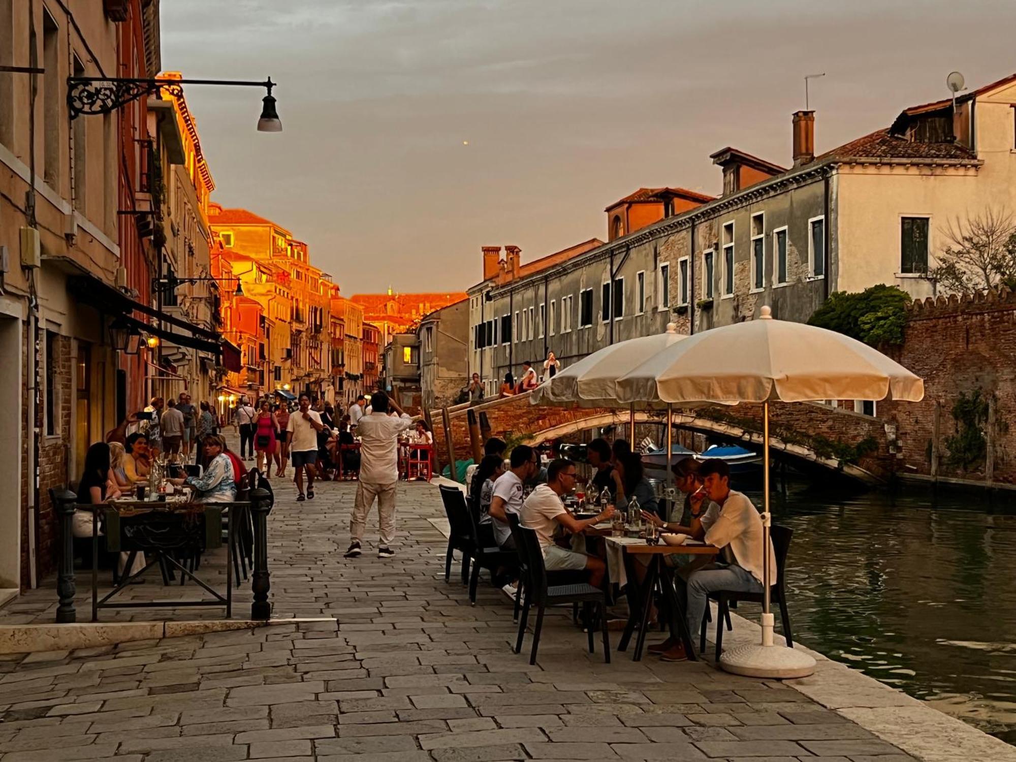 Tintoretto 1 Con Terrazza Sopra Il Tetto, 3 Bagni, 3 Grandi Camere Da Letto, Super Nuovo Benátky Exteriér fotografie